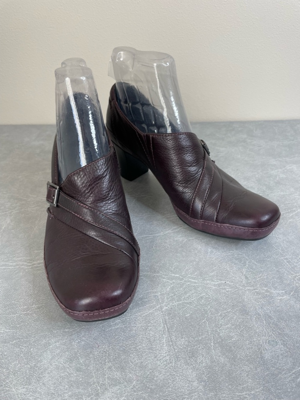Clarks “Artisan” Purply Brown Leather Pumps with Chunky Heel